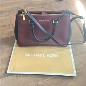 100% Authentic MK Handbag w/ strap